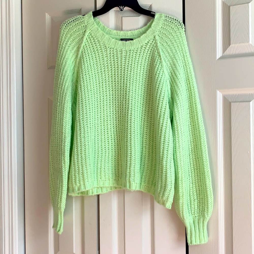 NWOT Wild Fable neon green sweater
